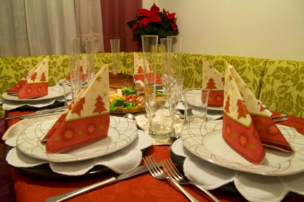 Villa Artic Apartments Campitello di Fassa Bagian luar foto